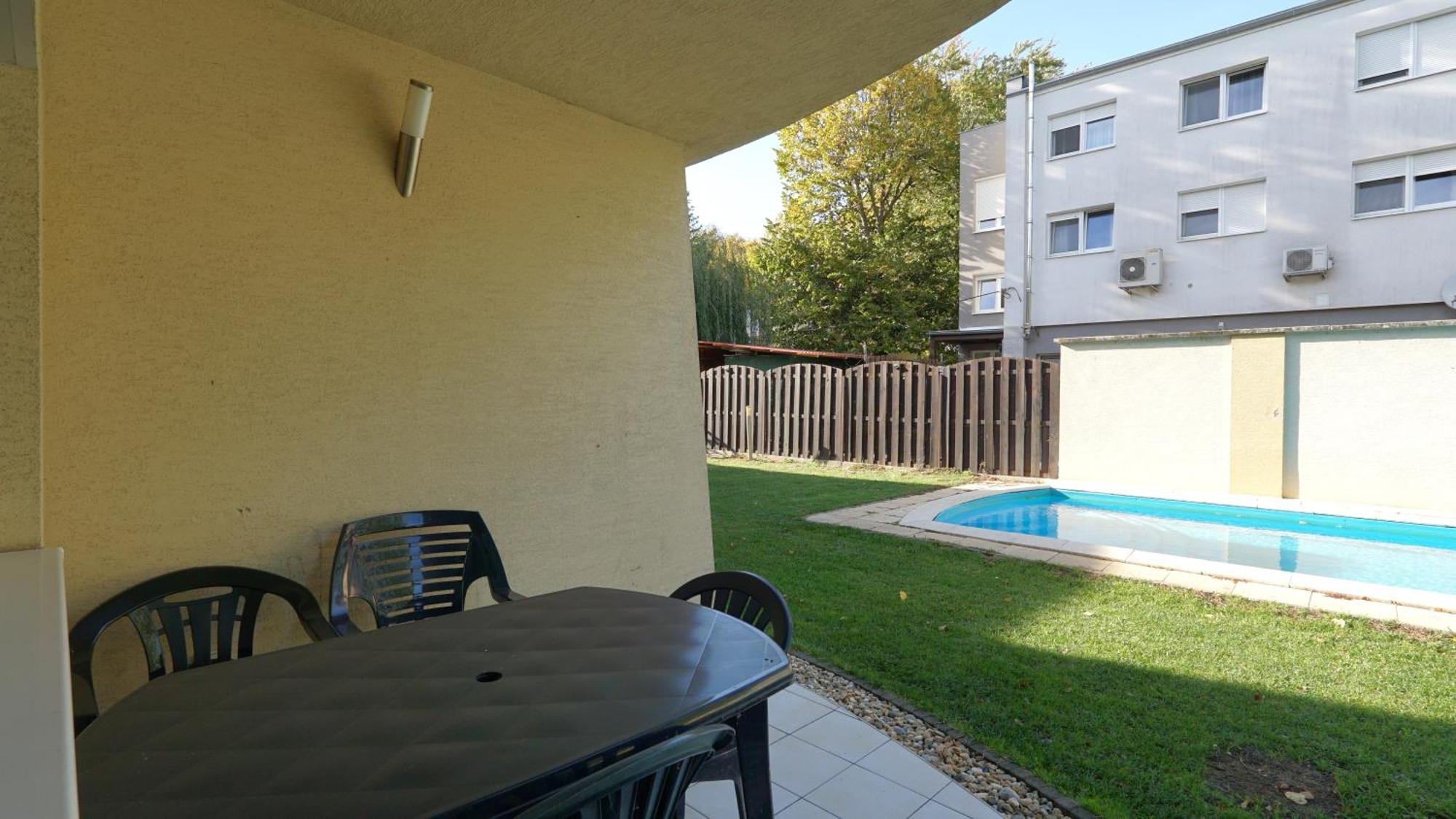 Yellow Sun Apartman Siofok Bagian luar foto